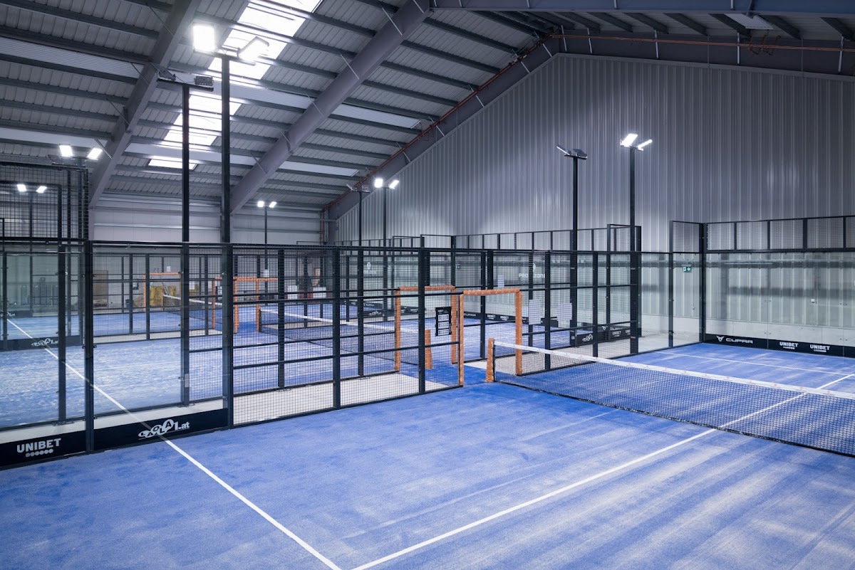 PADEL Götzis - PADELZONE | Indoor Sportzentrum Götzis
