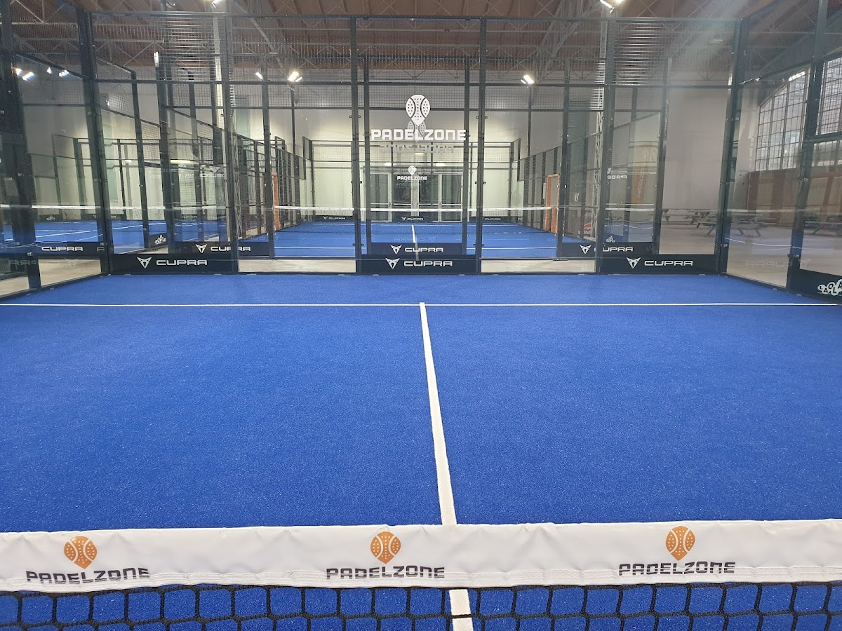 PADEL Wien - PADELZONE | MARX Halle