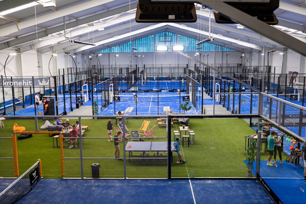 PADELZONE Hagenbrunn | Sport König