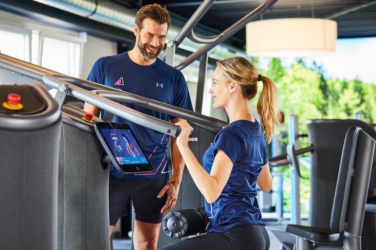 Sportpark Mönchengladbach | Fitnessstudio, Padel, Squash & Badminton